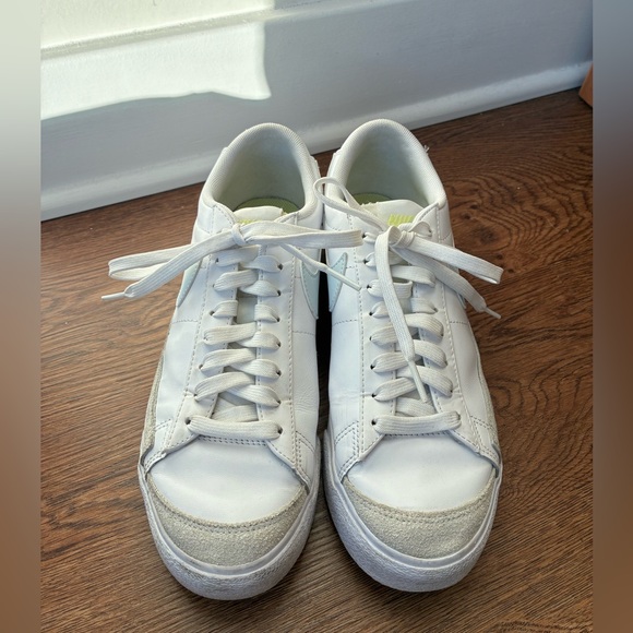 Nike Light Blue & White Blazer Low Platforms - Size W 9 EU 40.5 - Picture 6 of 13